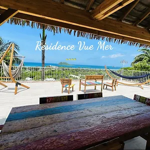 Caraibes Bonheur Appart hôtel Deshaies